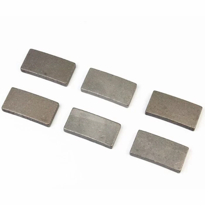 Segment de diamant pour la coupe de bord volcanique